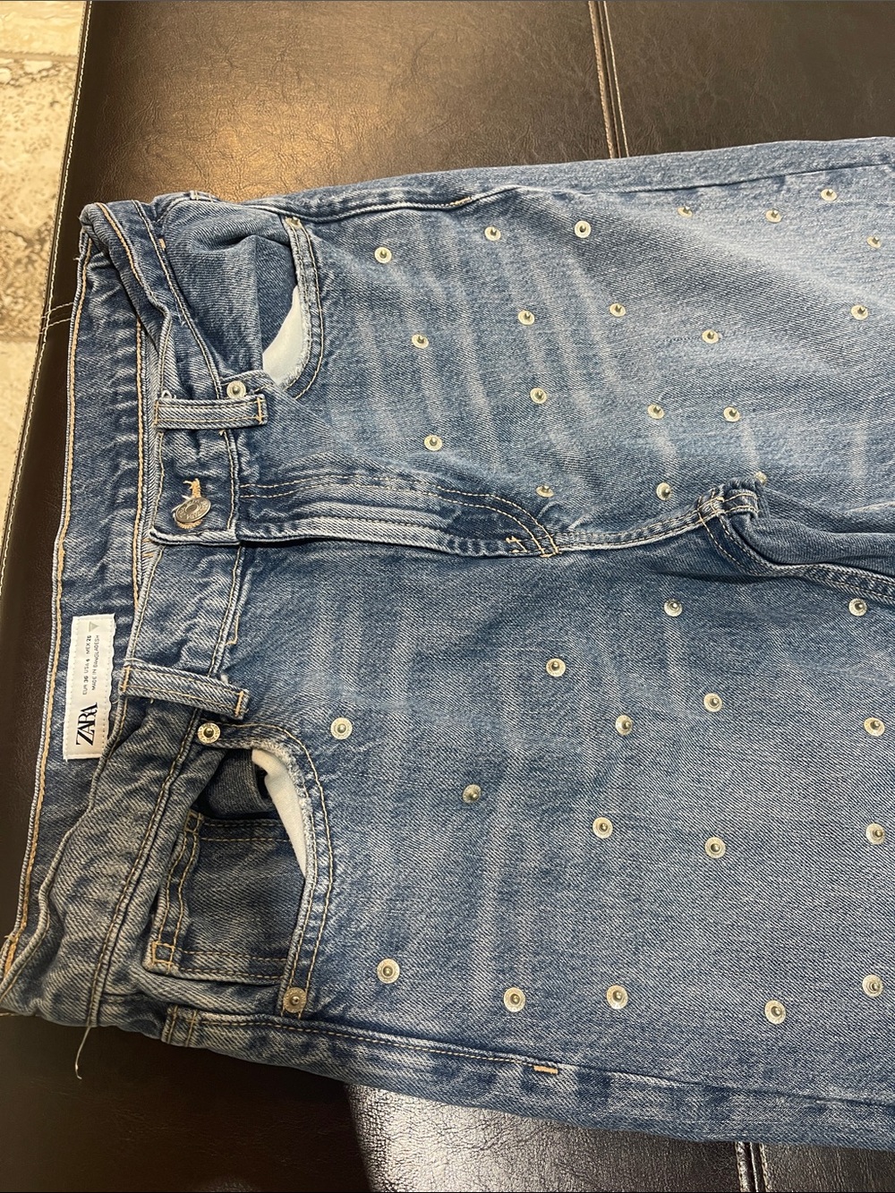 Zara Blue Wide-Leg Jeans with Silver Studs 🇨🇦 - Picture 3 of 11